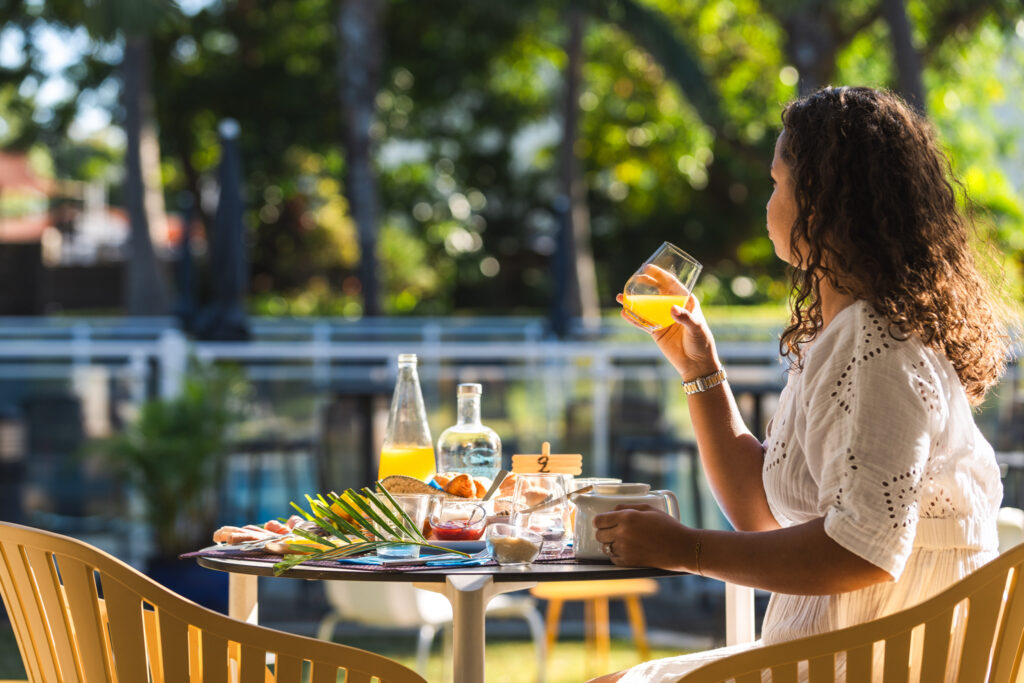 Alamanda restauration petit dejeuner BD jpg